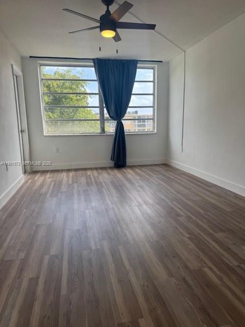 ROLLING GREEN CONDO F - Residential