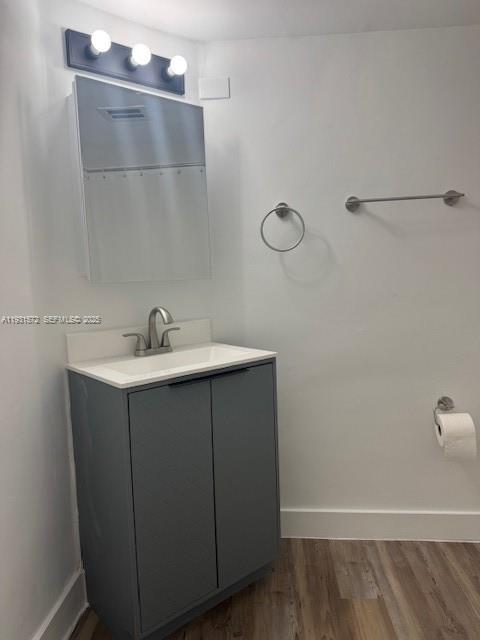 ROLLING GREEN CONDO F - Residential