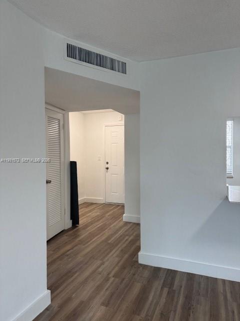 ROLLING GREEN CONDO F - Residential