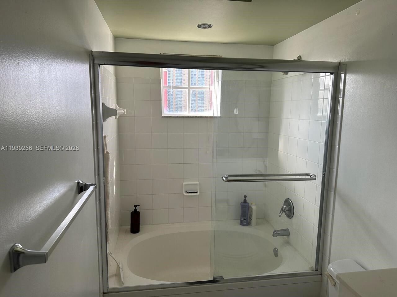 PORTO BELLAGIO CONDO - Residential