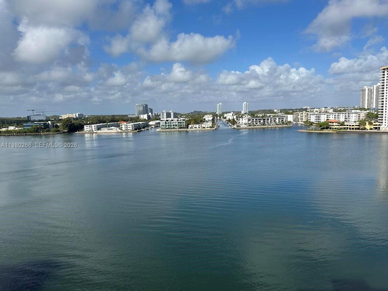 PORTO BELLAGIO CONDO - Residential