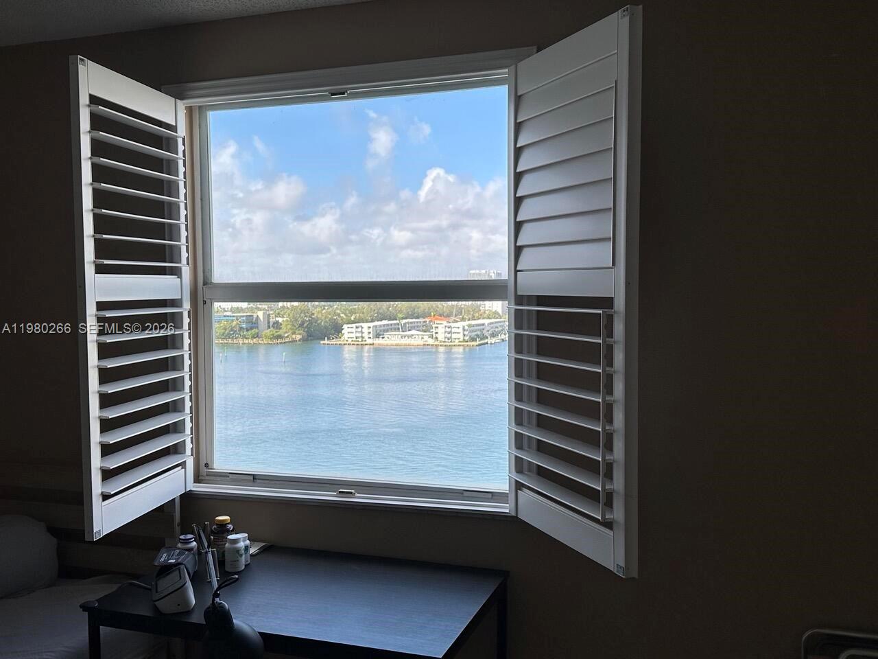 PORTO BELLAGIO CONDO - Residential