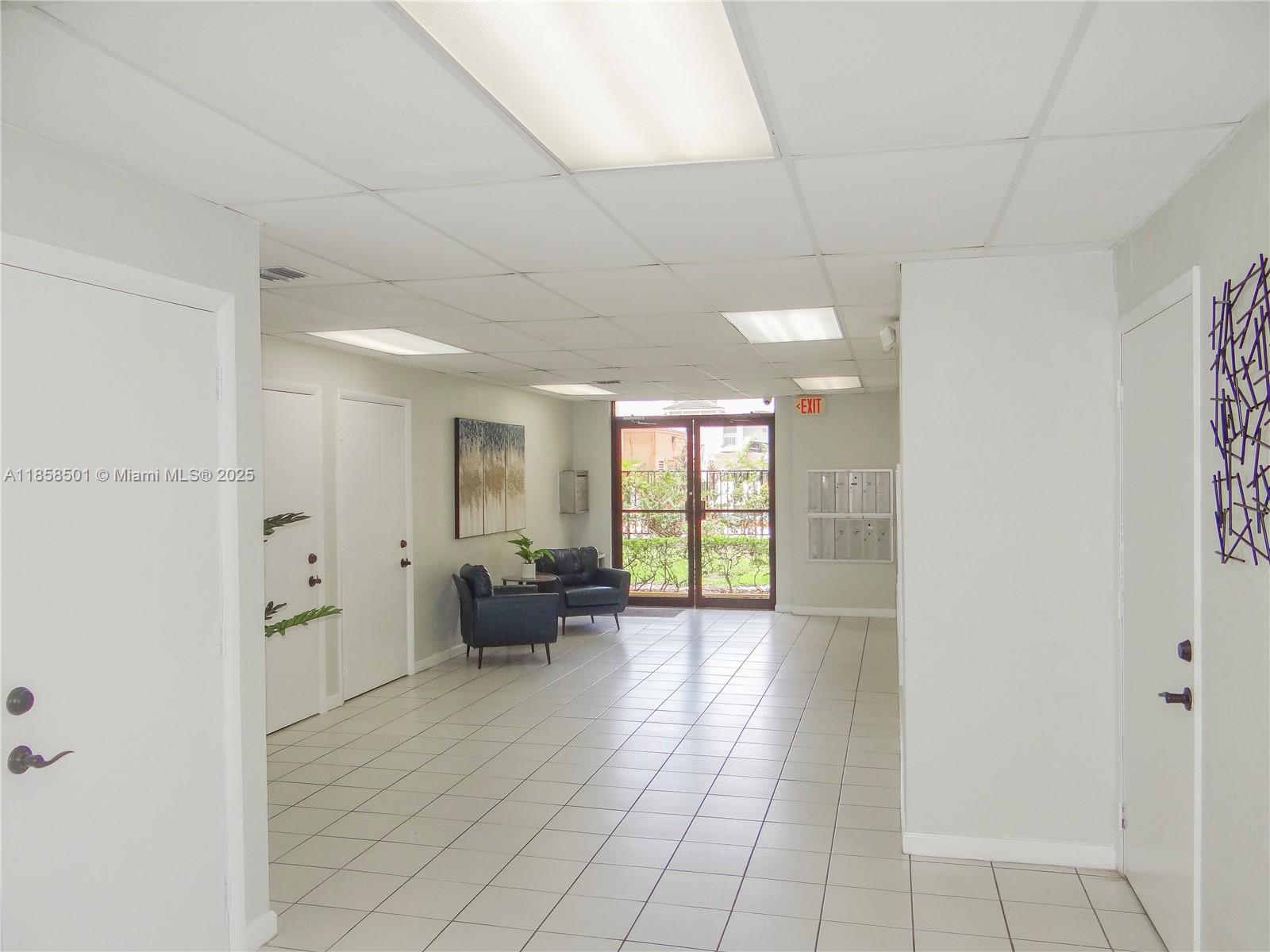 WESTLAND CONDO - Residential