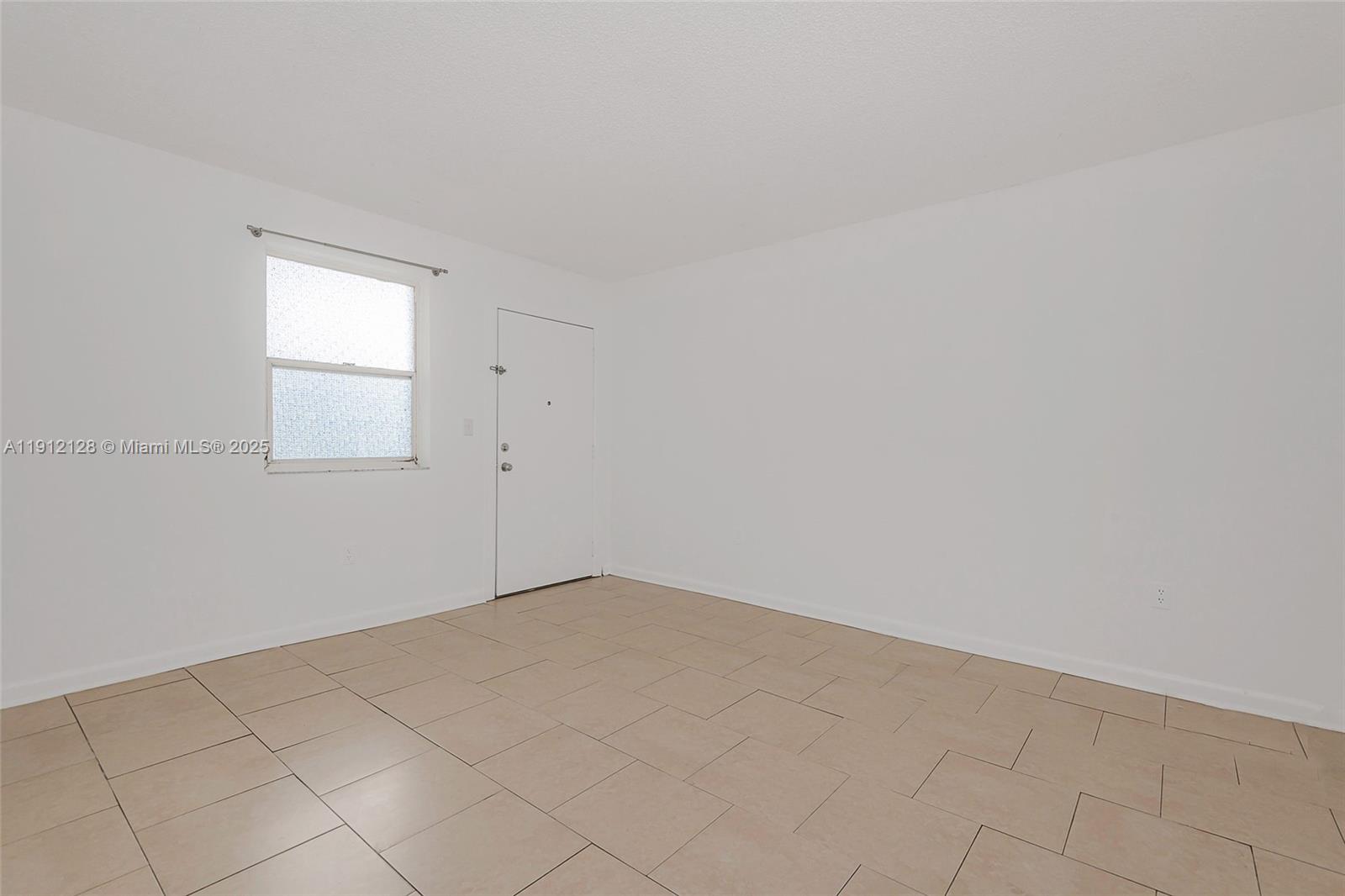 MOONRAKER CONDO - Residential Lease