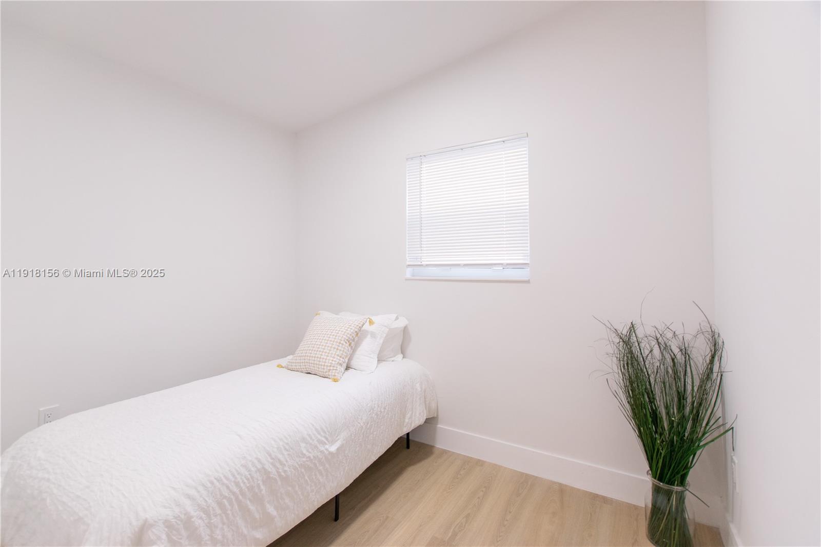 LAKE FOREST SEC ONE - Residential