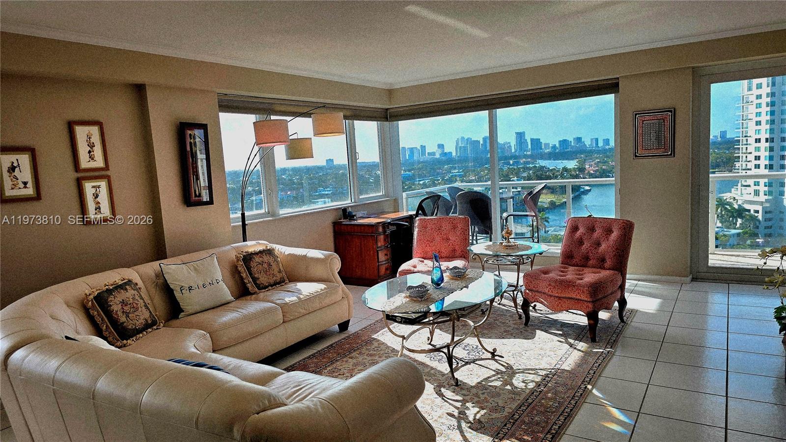 MAYA MARCA CONDO - Residential