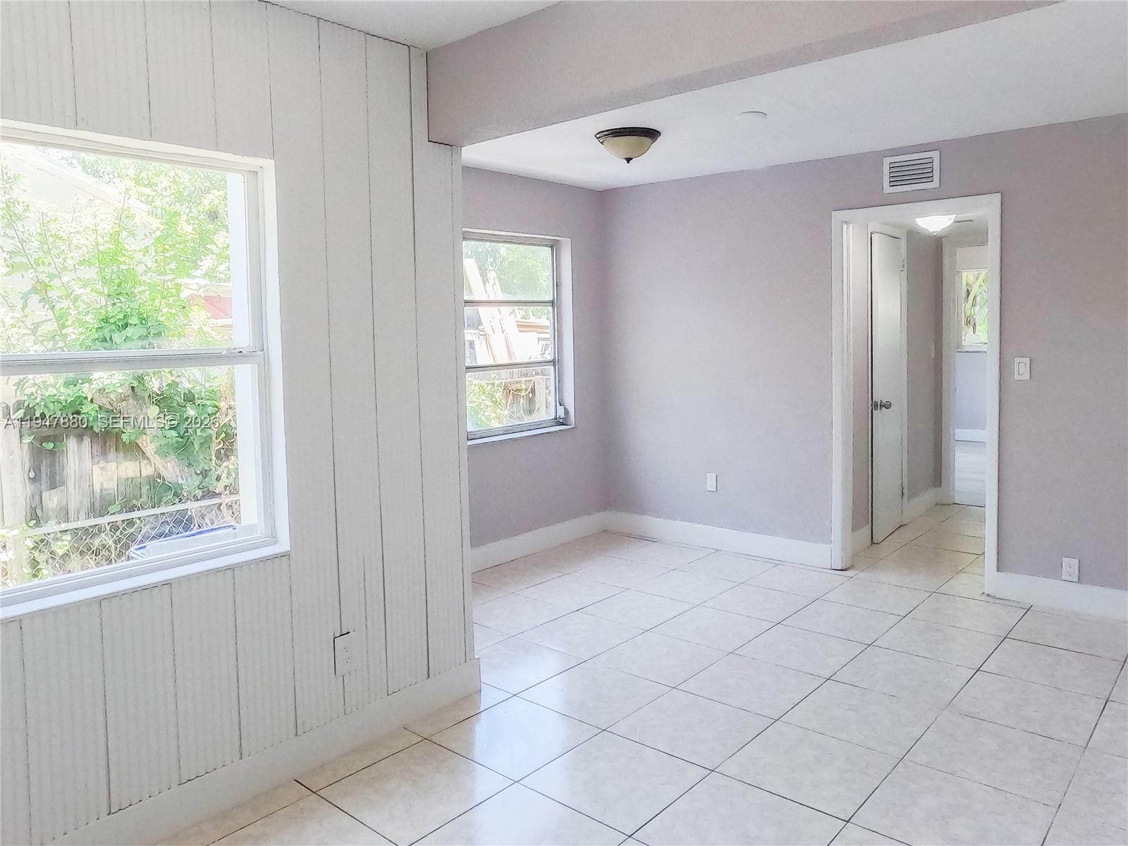 SEVENTH AVE PARK - Residential