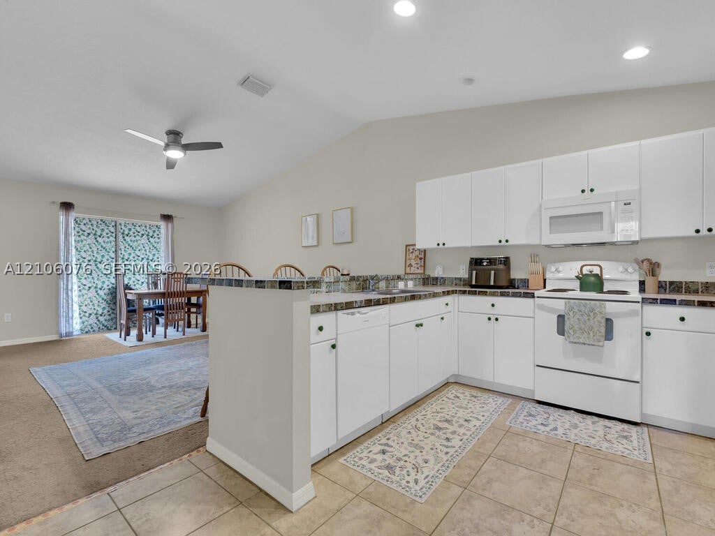 1208/1210 SE 24th AVE