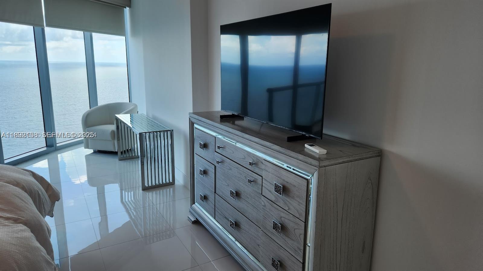 JADE BEACH CONDO - Residential Lease