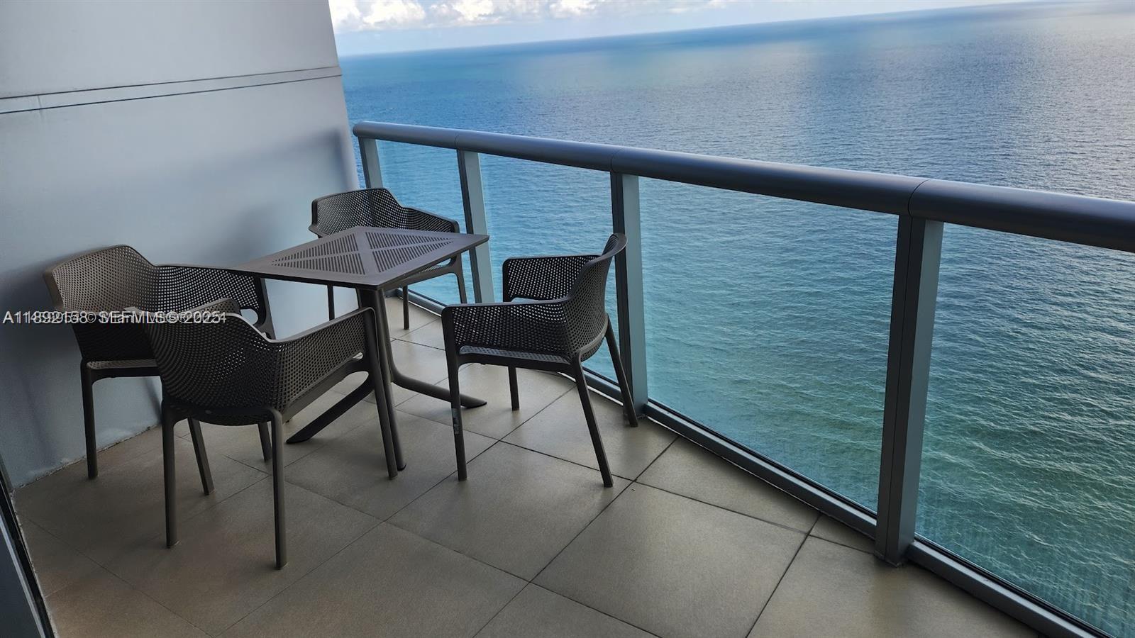 JADE BEACH CONDO - Residential Lease