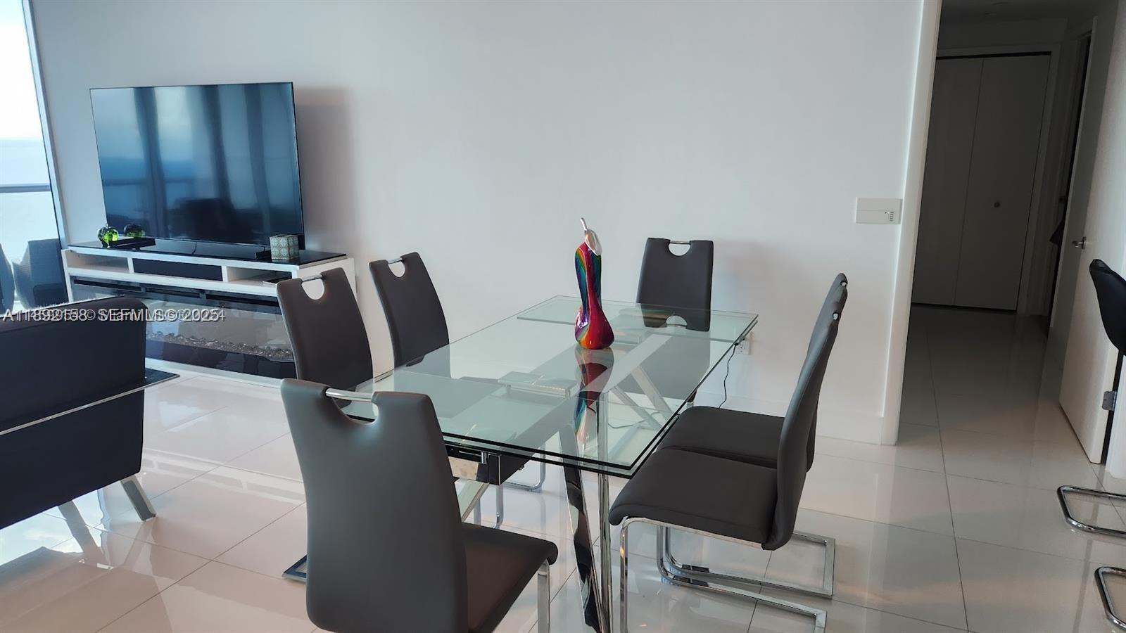 JADE BEACH CONDO - Residential Lease