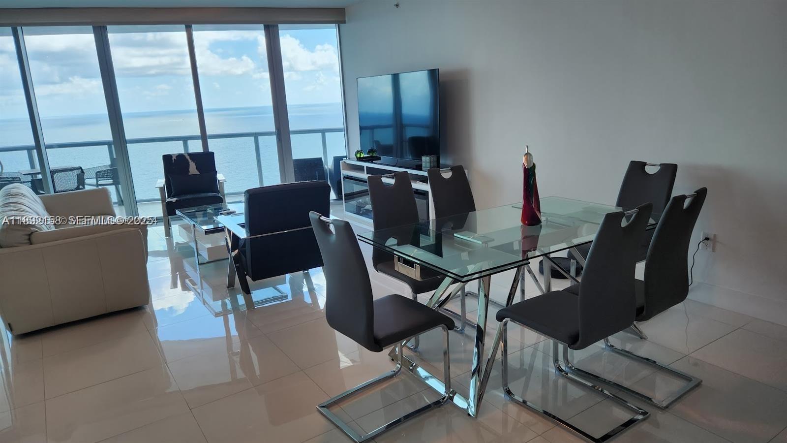 JADE BEACH CONDO - Residential Lease