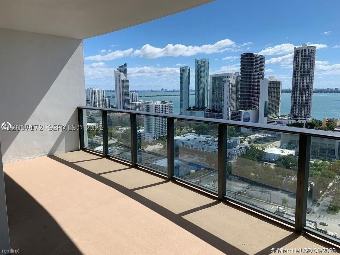 1600 NE 1st Ave 1606