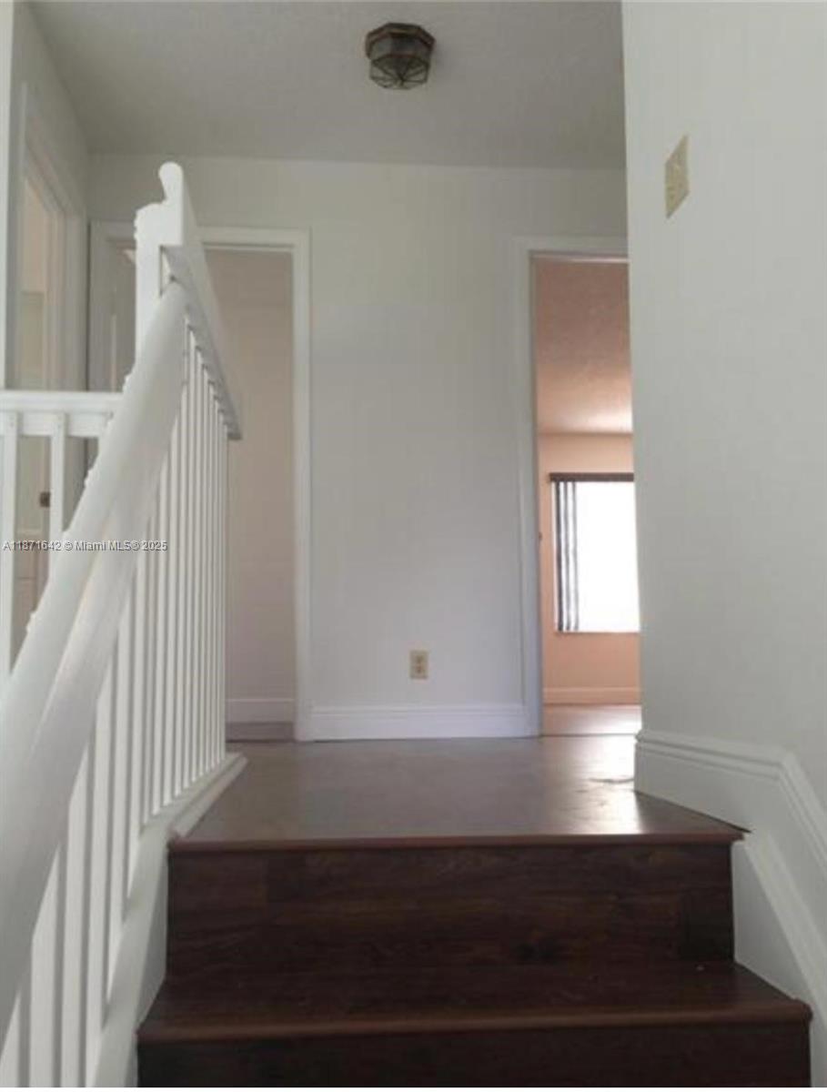 Villas At Harbor isles - Residential Lease