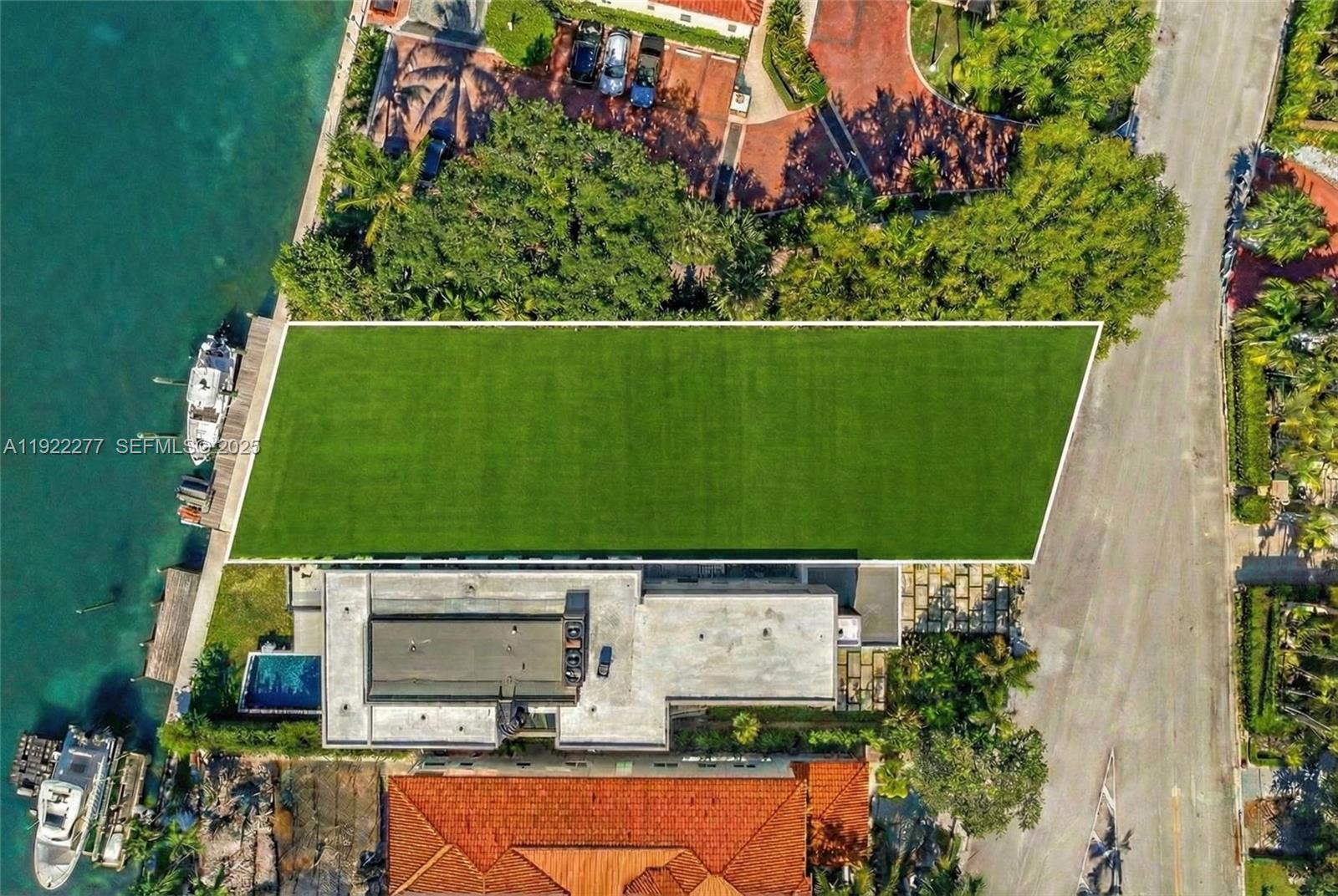 ALTOS DEL MAR NO 4 - Residential