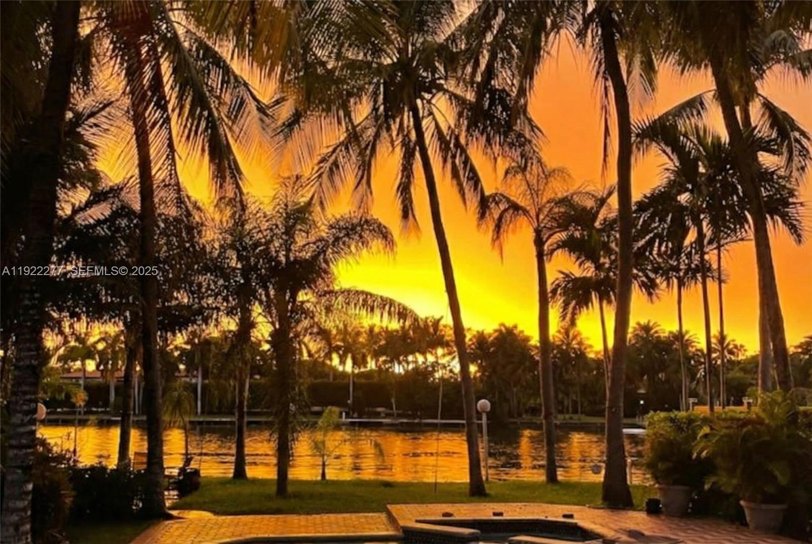 ALTOS DEL MAR NO 4 - Residential