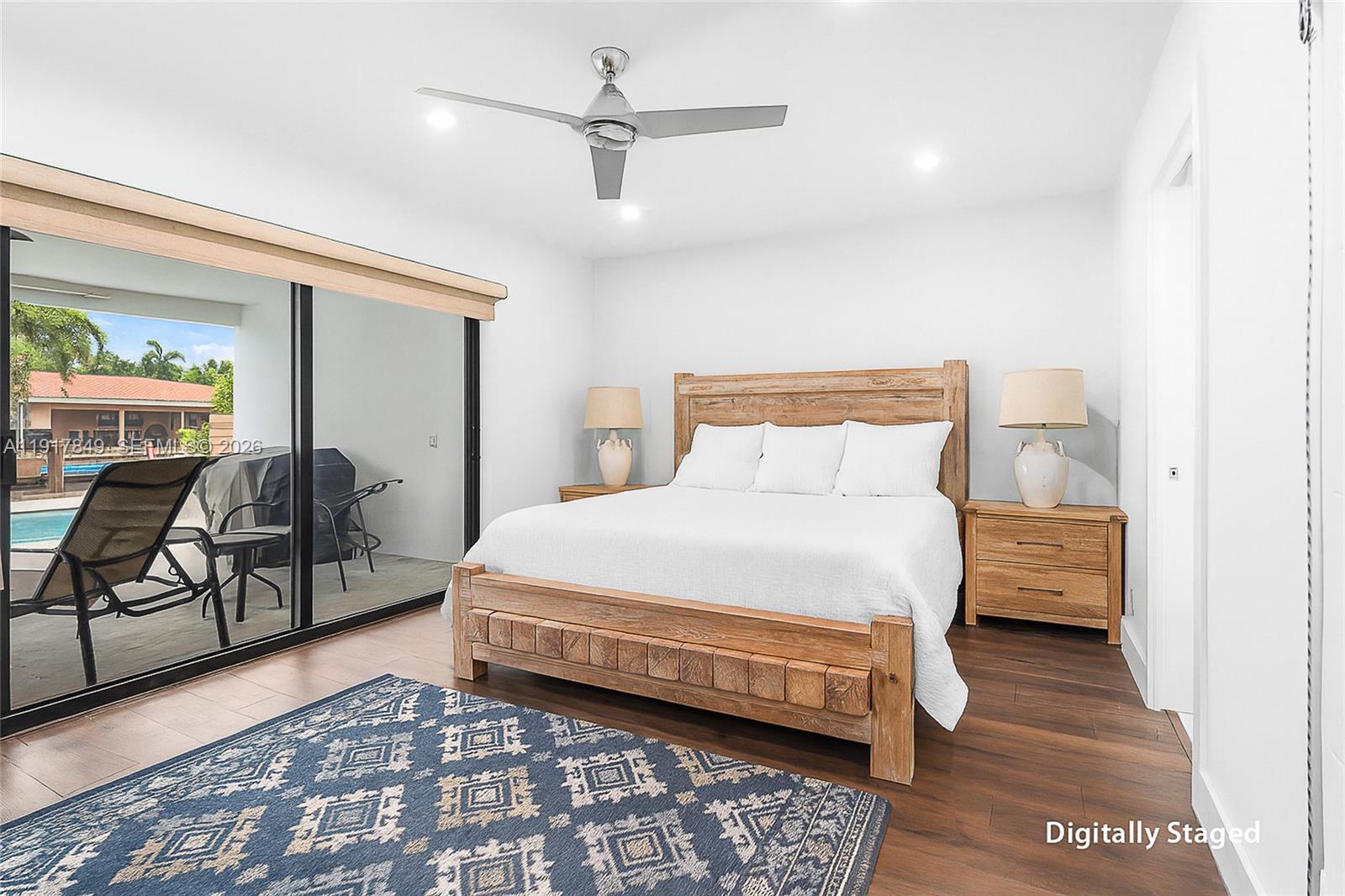 Country Club Isles - Residential