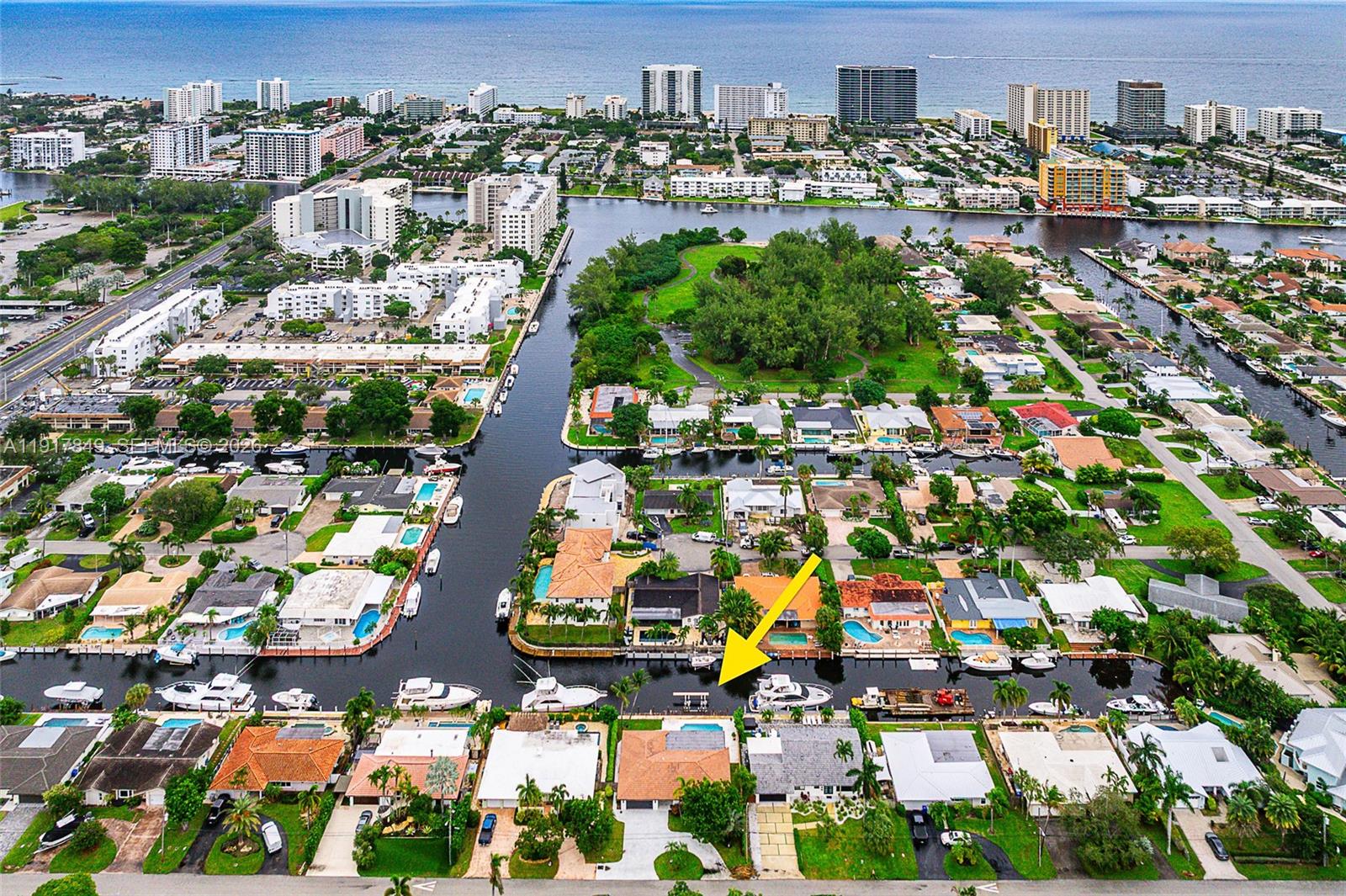 Country Club Isles - Residential