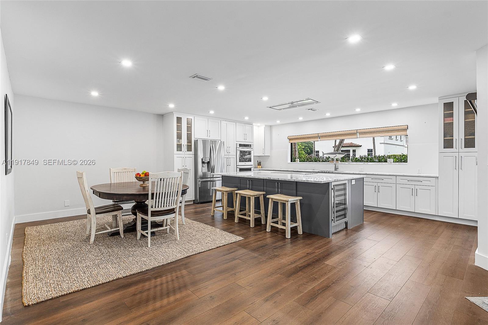 Country Club Isles - Residential