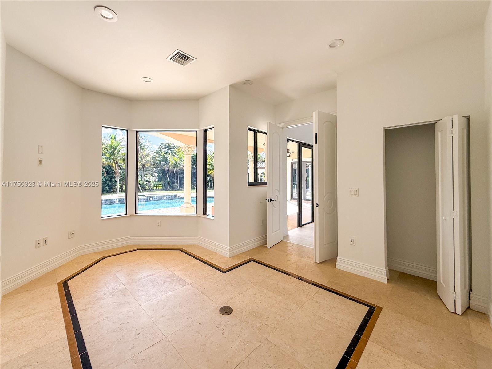 FLA FRUIT LANDS CO - Residential