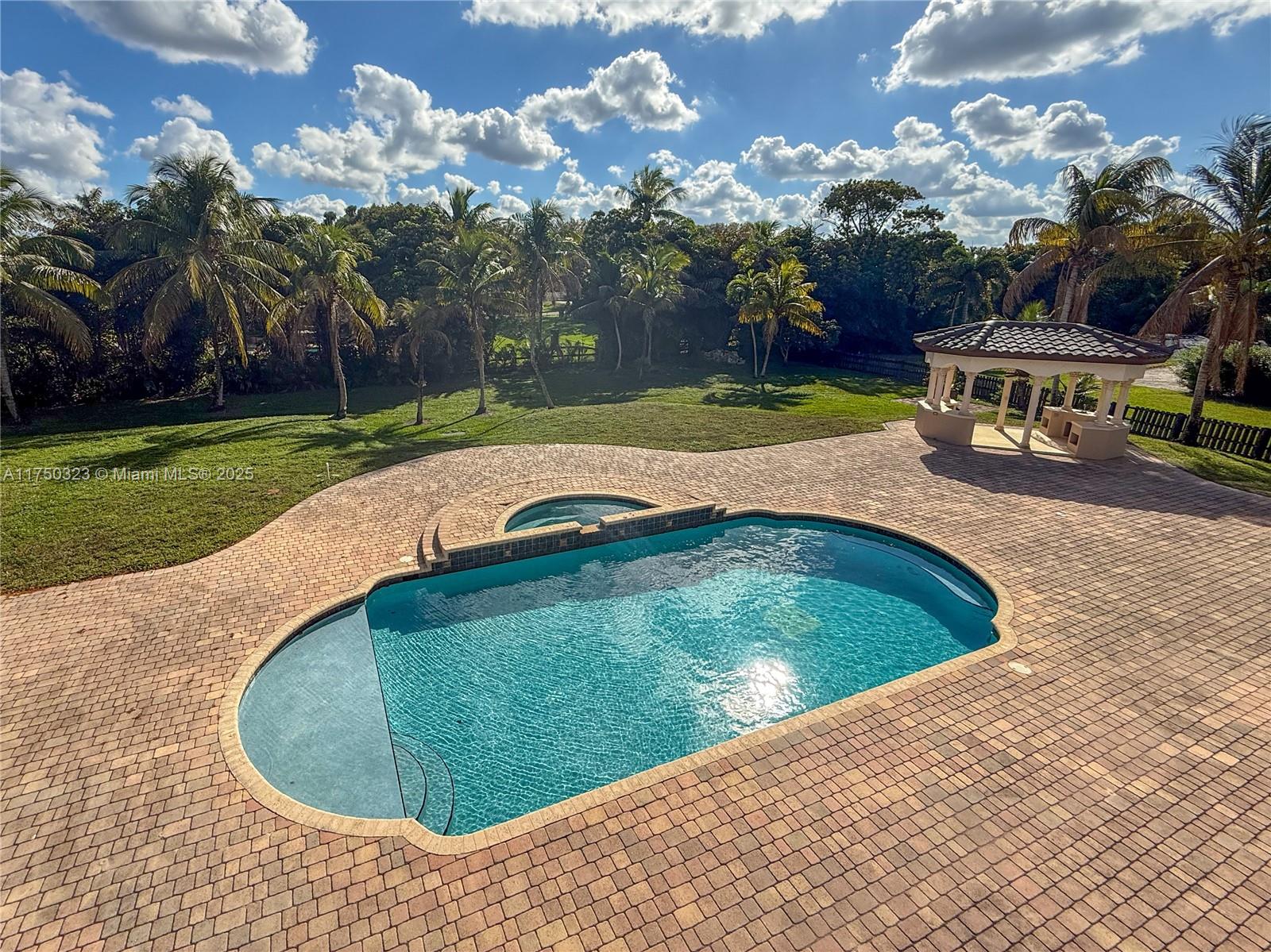 FLA FRUIT LANDS CO - Residential