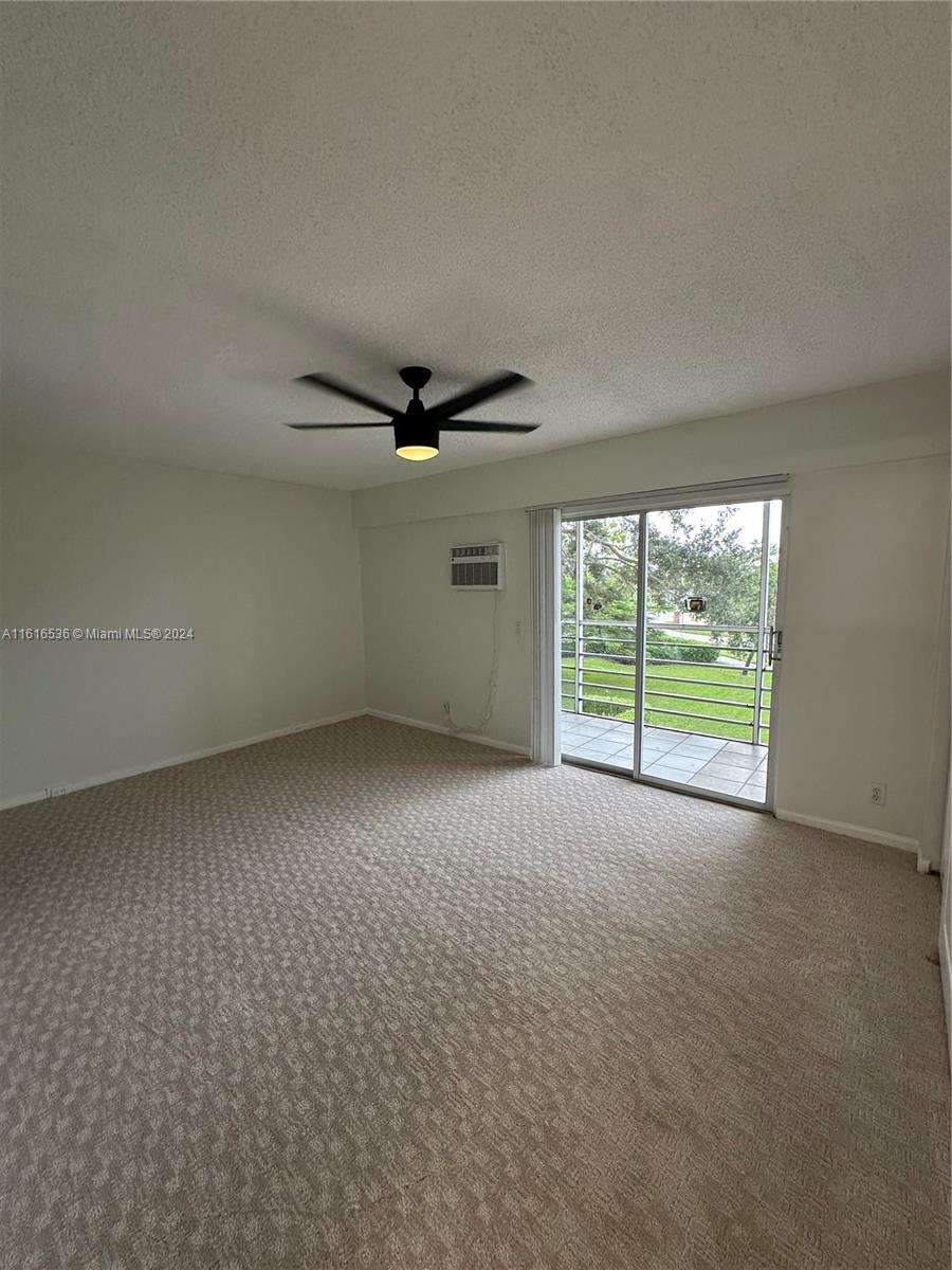 SUFFOLK AT CENTURY VILLAGE - Residential