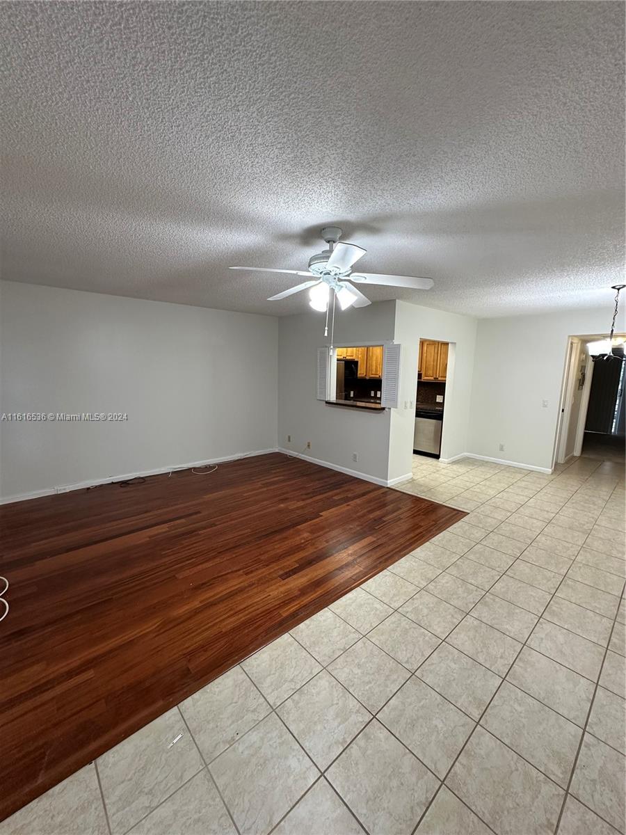 SUFFOLK AT CENTURY VILLAGE - Residential