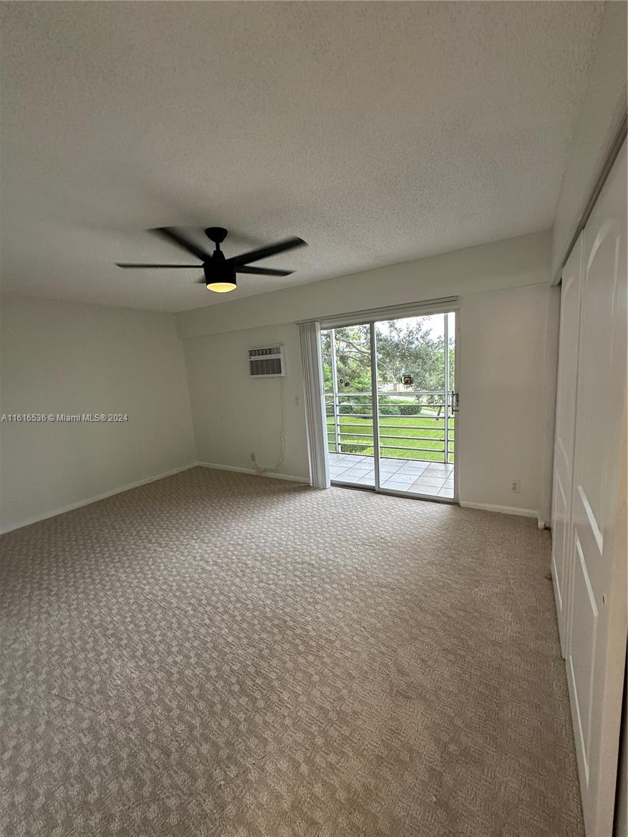 SUFFOLK AT CENTURY VILLAGE - Residential