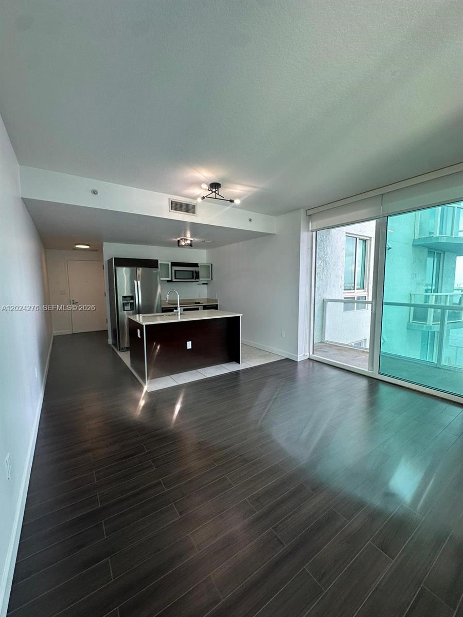 QUANTUM ON THE BAY CONDO - Residential Lease