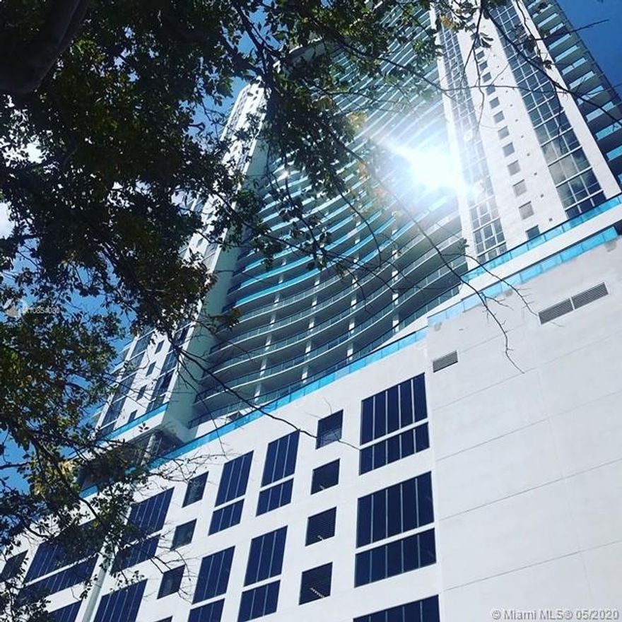 CORNER UNIT !!!,2 bedrooms 2 bathrooms in the newest luxury building in the Arts & Entertainment District. Breathtaking views overlooking the bay. 30,000 square feet of amenities including Sunrise Pool, Sunset Pool, Jacuzzi, Eco-Friendly Gardens, Sun Deck, 3,000 sqft state of the art gym, Spa, Sauna & Treatment Room, Indoor/Outdoor Yoga Garden, Racquetball Court, Theater, Social Room, Children’s Playroom & Lab, Indoor/Outdoor Pool Bar & Cafe 24/7 security, concierge, management on site, self parking. Easy to Show. Immediate Occupancy.