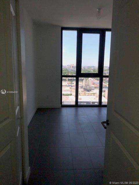 CANVAS CONDO - Residential Lease