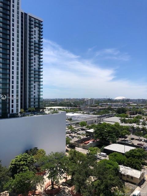 CANVAS CONDO - Residential Lease