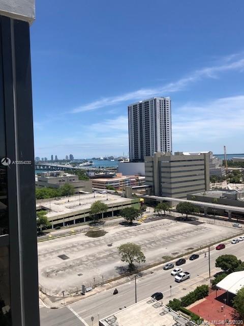 CANVAS CONDO - Residential Lease