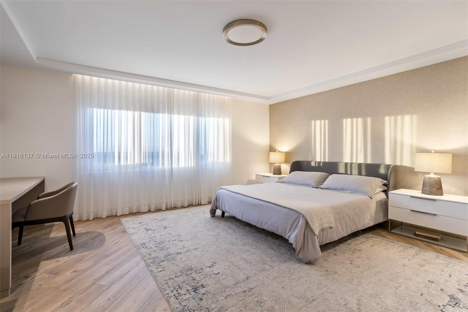 RONEY PALACE CONDO - Residential Lease