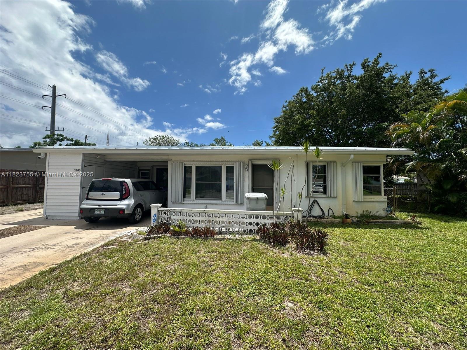 Property for Sale at 3180 Ne 10th Ter, Pompano Beach, Broward County, Florida - Bedrooms: 2 
Bathrooms: 1  - $319,900