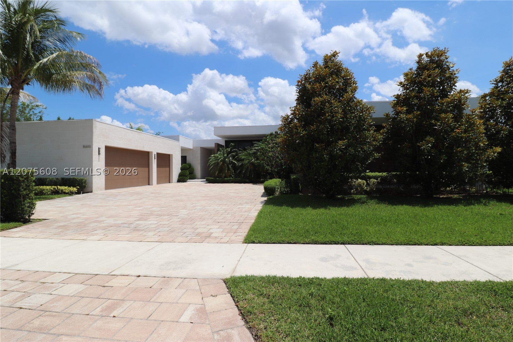 16600 Sunset Way