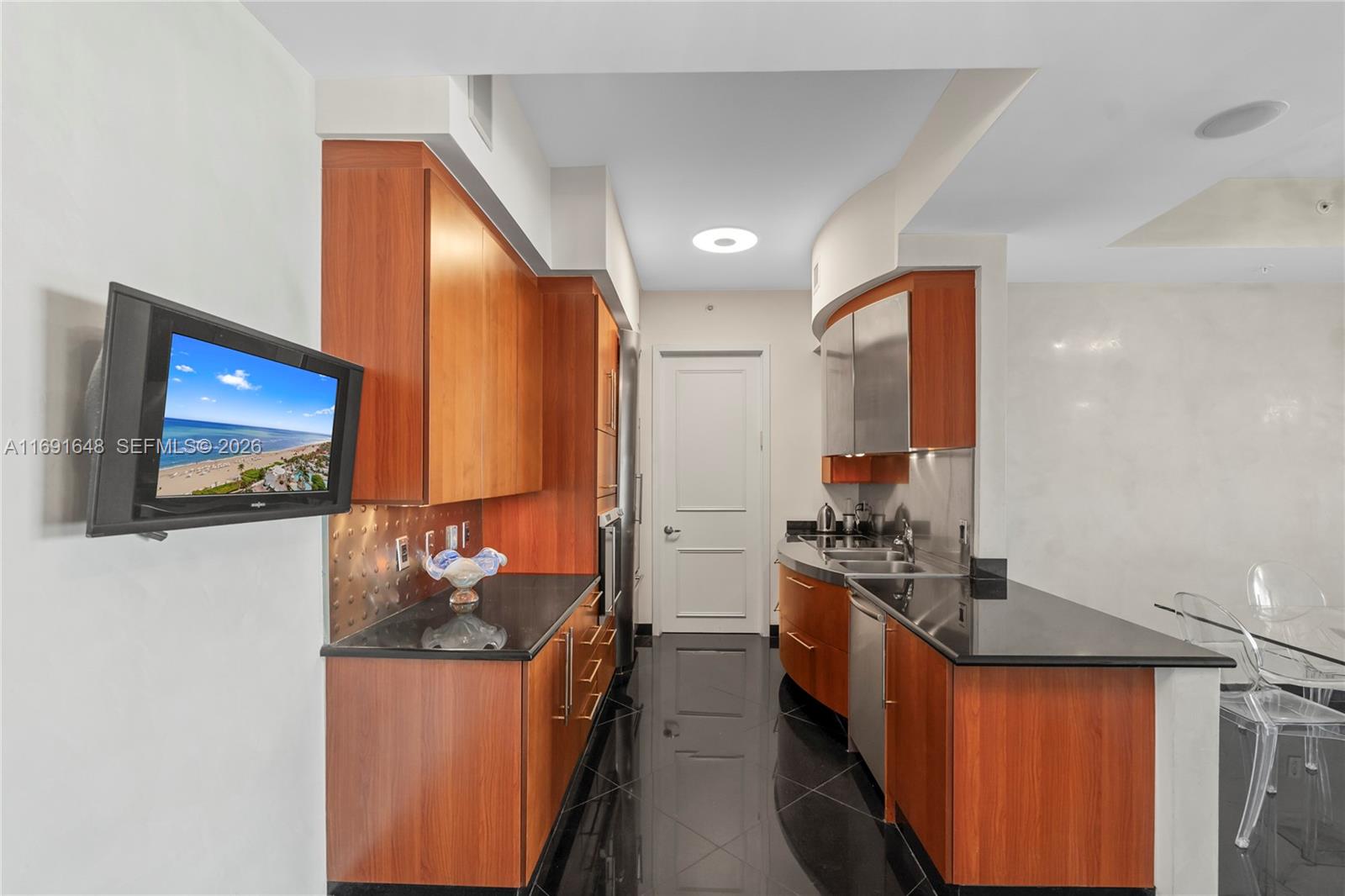 TRUMP PALACE CONDO - Residential