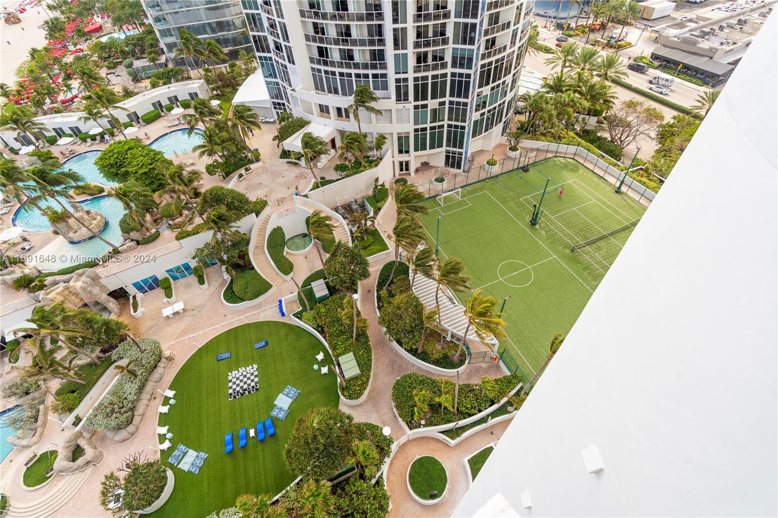 TRUMP PALACE CONDO - Residential