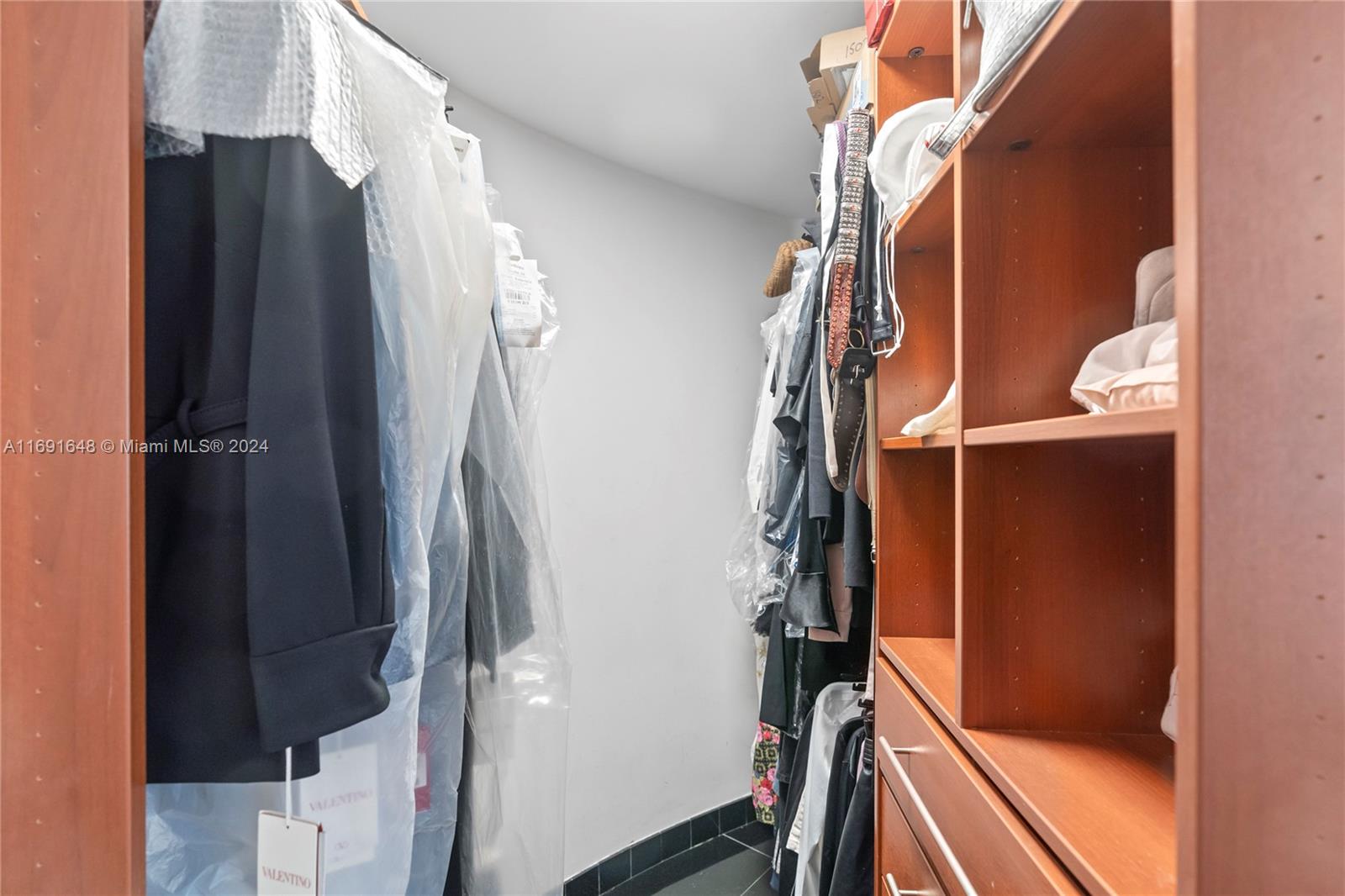 TRUMP PALACE CONDO - Residential