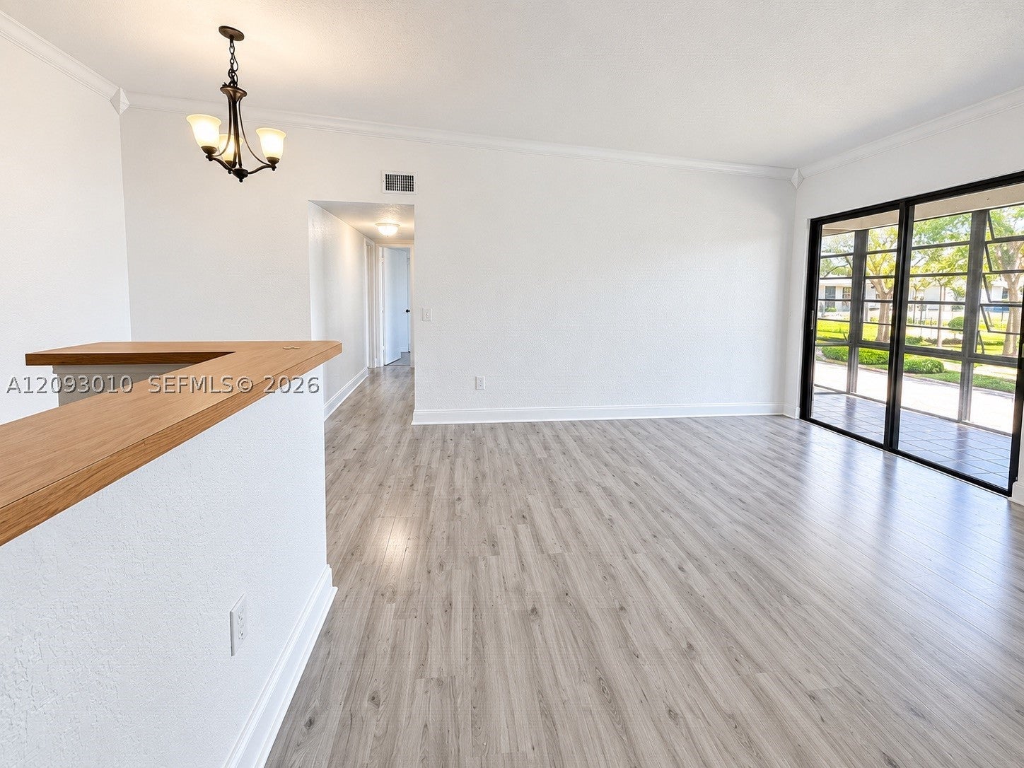 9731 Hammocks Blvd 204B