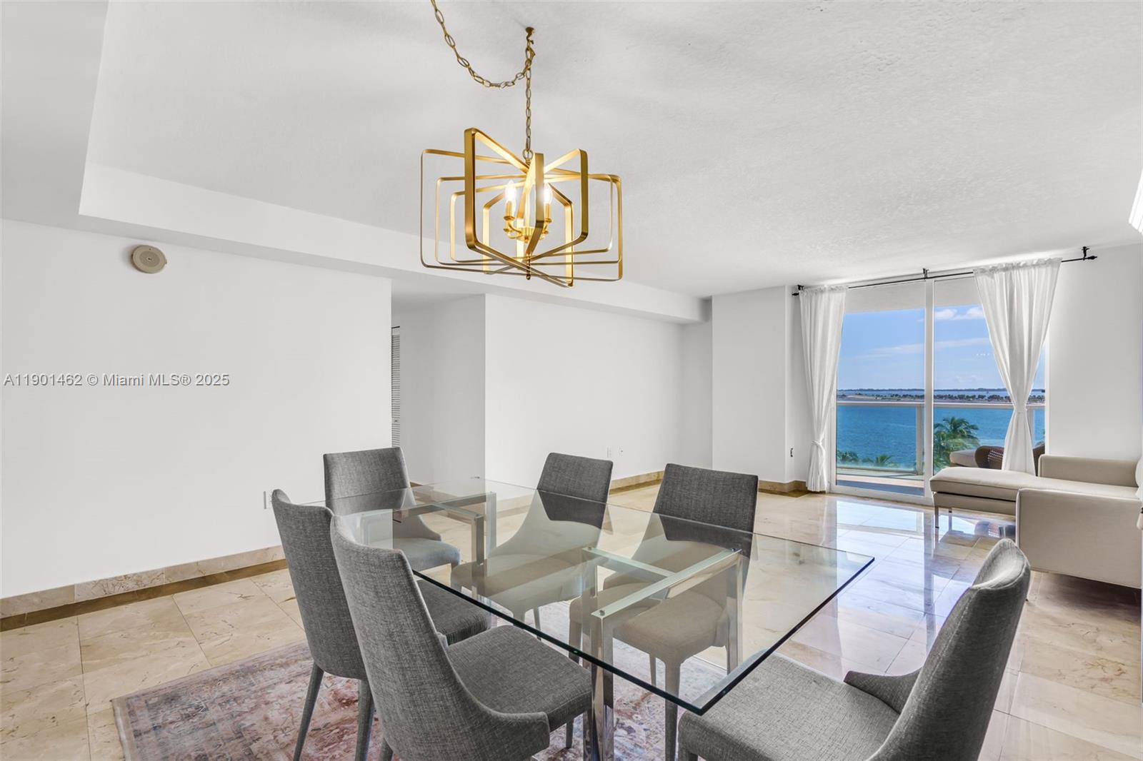 SKYLINE ON BRICKELL CONDO - Residential