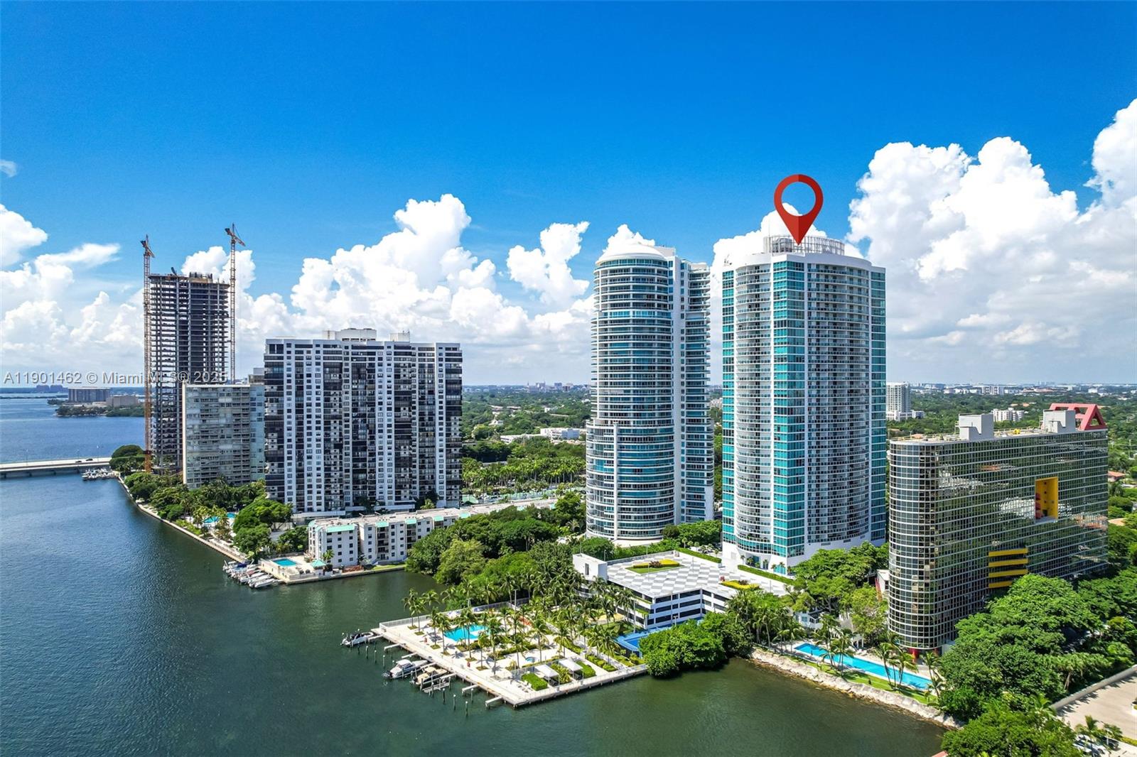 SKYLINE ON BRICKELL CONDO - Residential