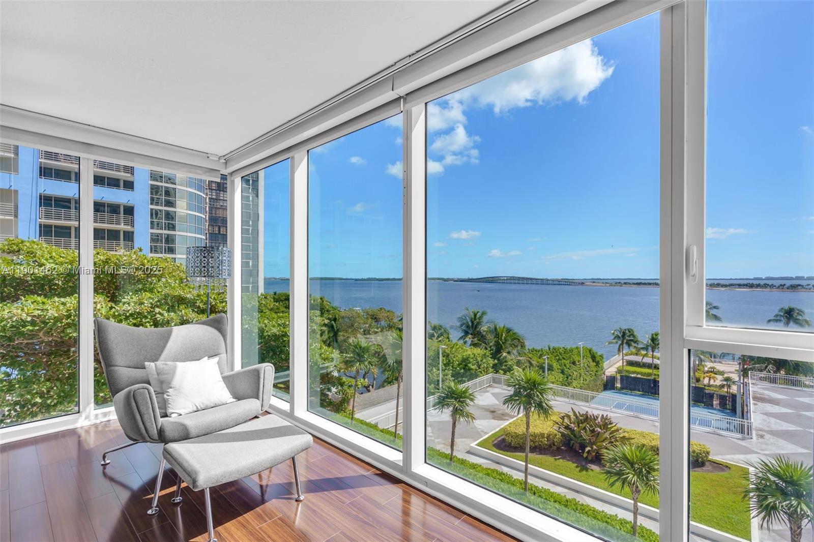 SKYLINE ON BRICKELL CONDO - Residential