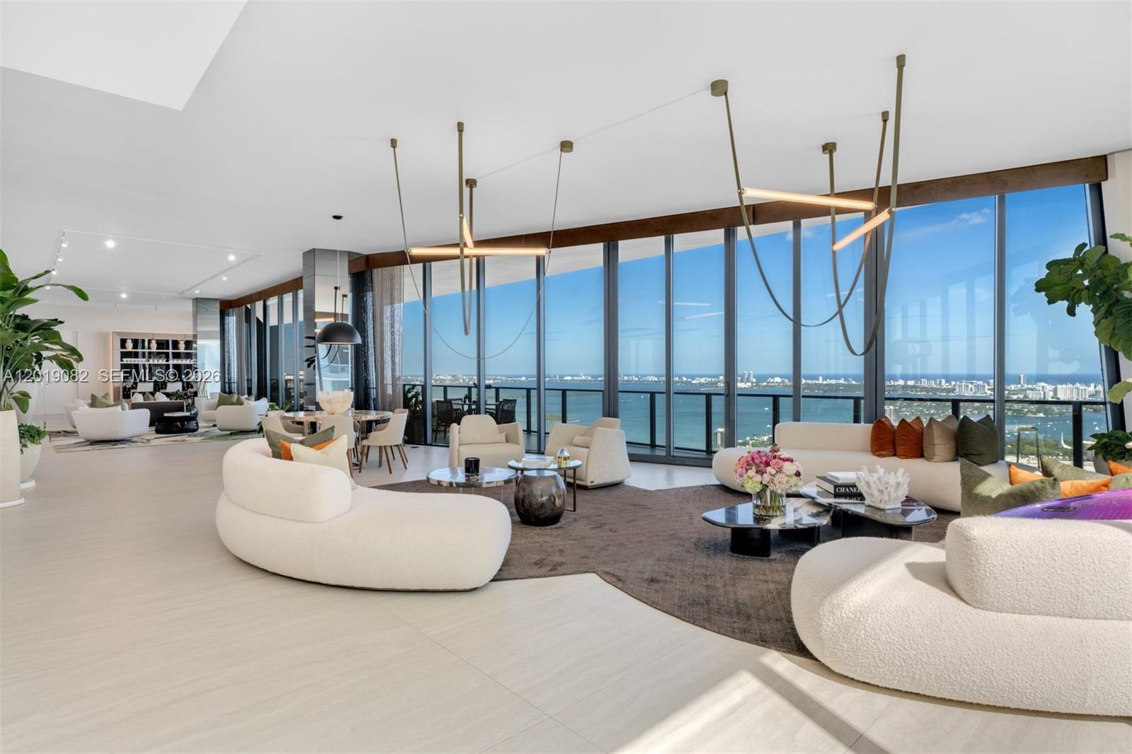 ONE THOUSAND MUSEUM CONDO - Residential