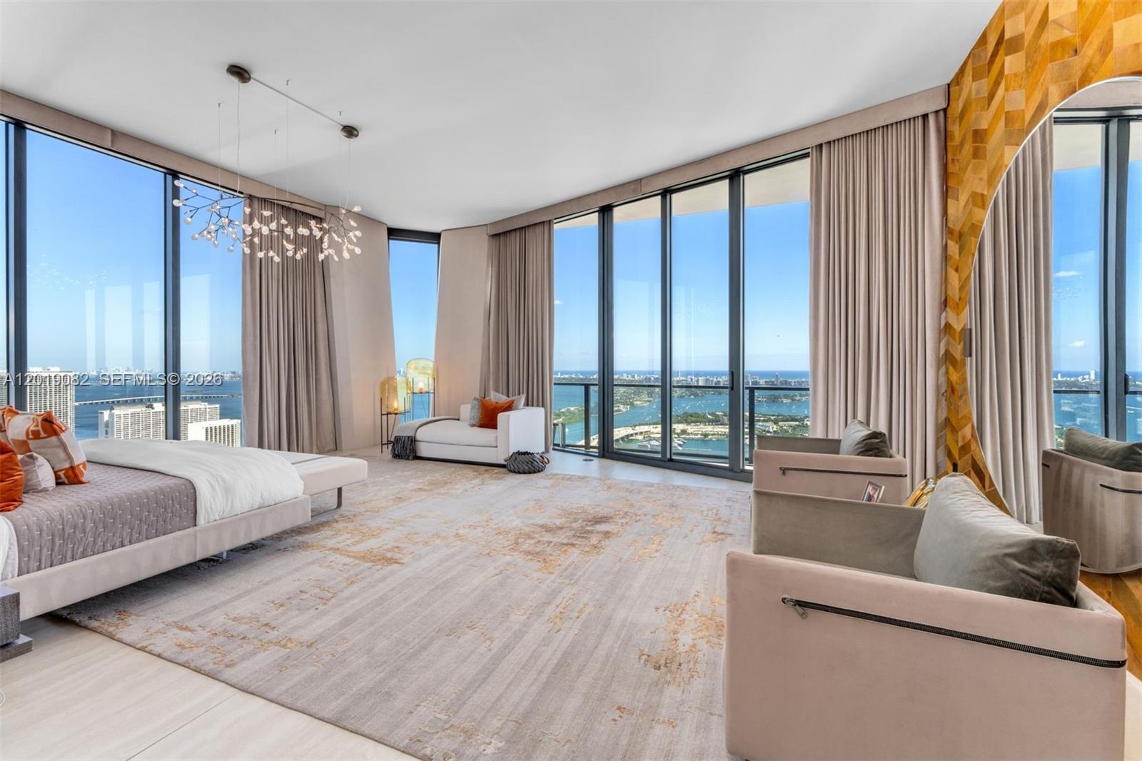 ONE THOUSAND MUSEUM CONDO - Residential