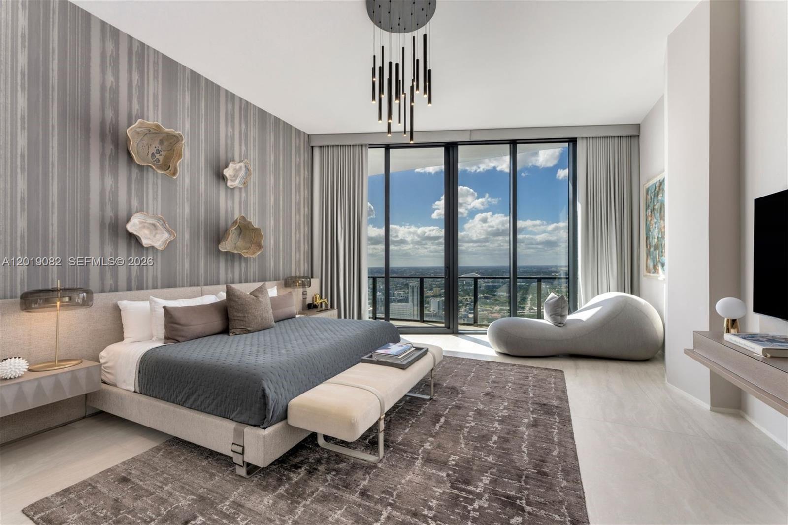 ONE THOUSAND MUSEUM CONDO - Residential