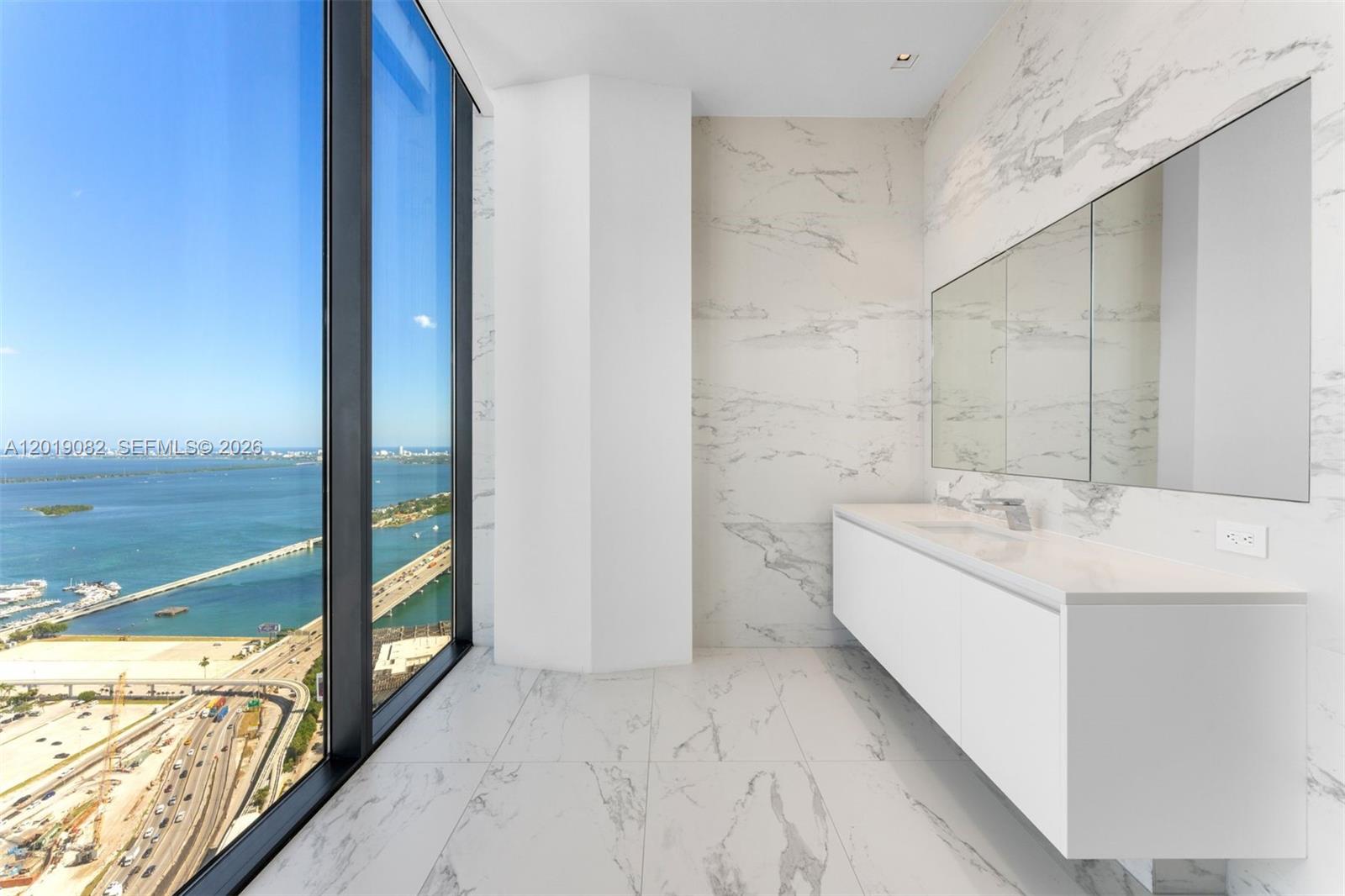 ONE THOUSAND MUSEUM CONDO - Residential