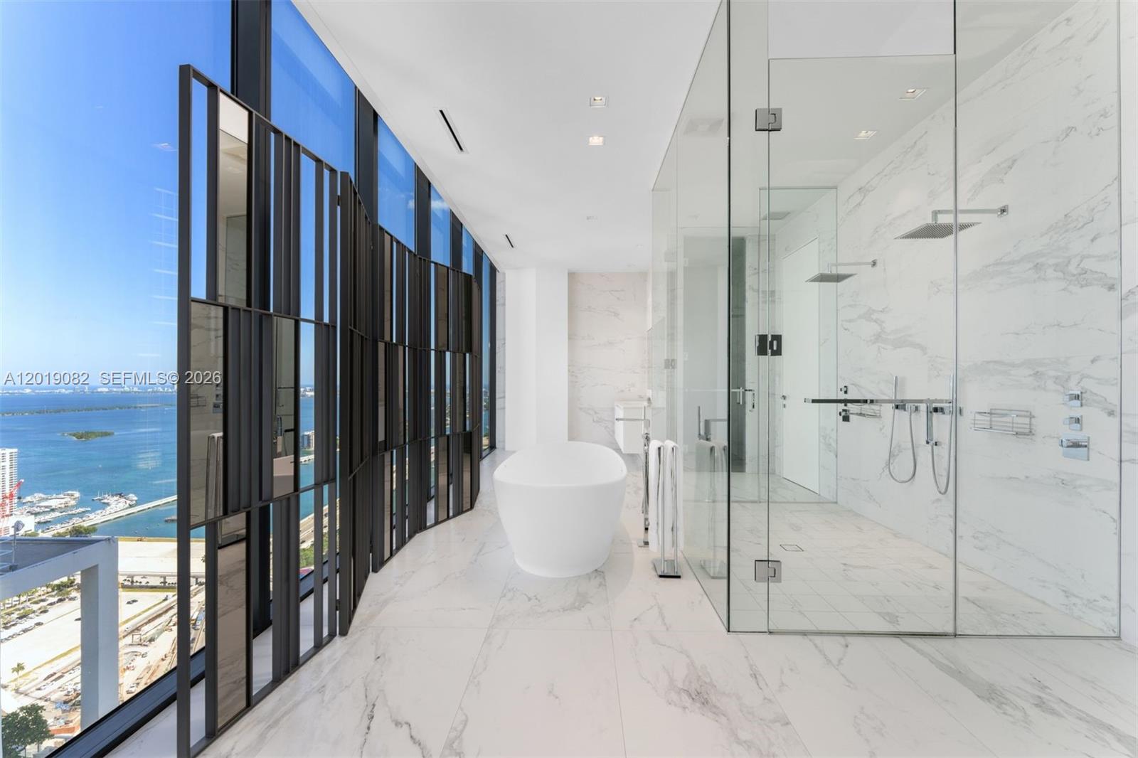 ONE THOUSAND MUSEUM CONDO - Residential