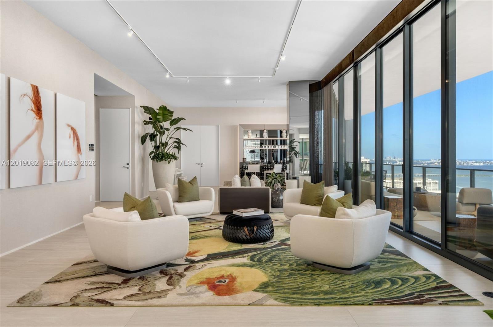 ONE THOUSAND MUSEUM CONDO - Residential