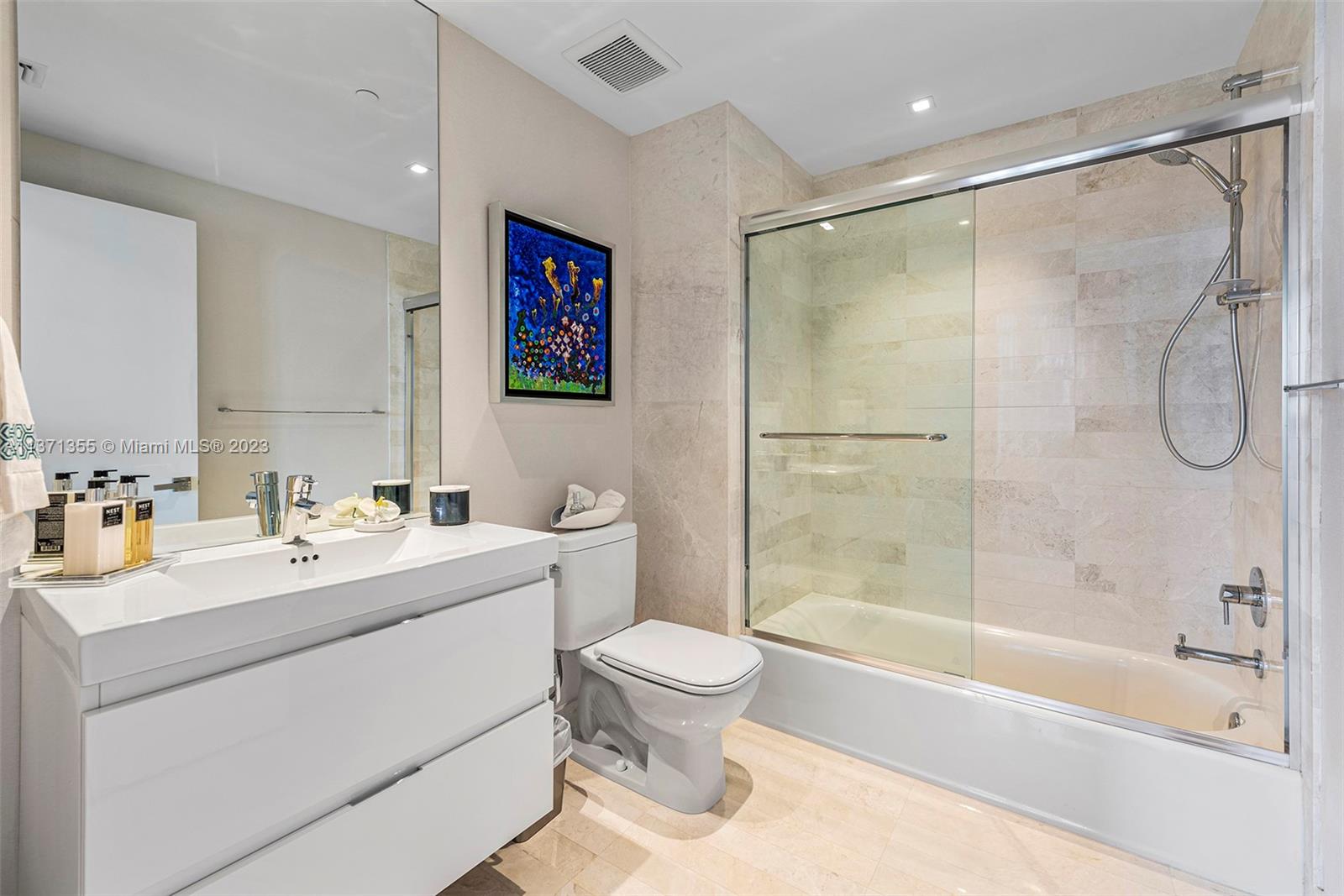 Photo 51 of 59 of 17111 Biscayne Blvd 2107 condo